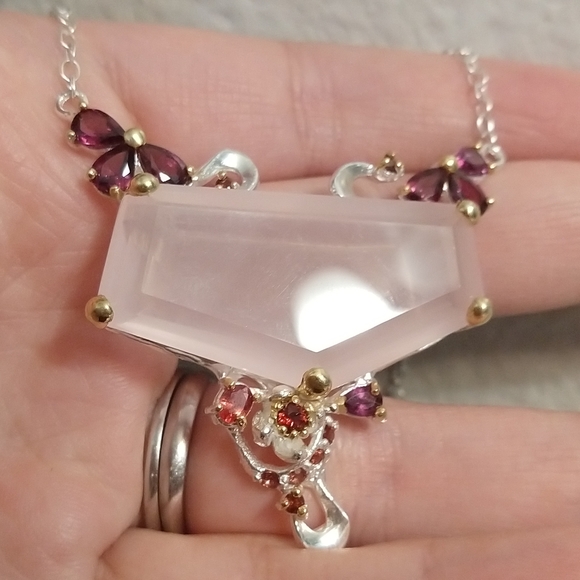 Jewelry - Natural rose quartz sterling artistic necklace